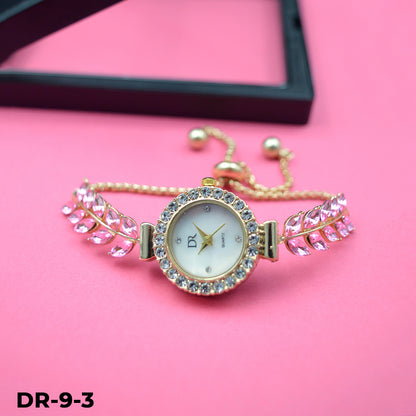 Reloj pulsera tipo joya dorado