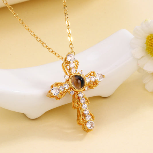 Collar cruz ¨Te amo¨ en 100 idiomas